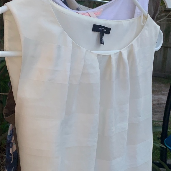LNWT CREAM COLORED NAUTICA TOP - Picture 8 of 8